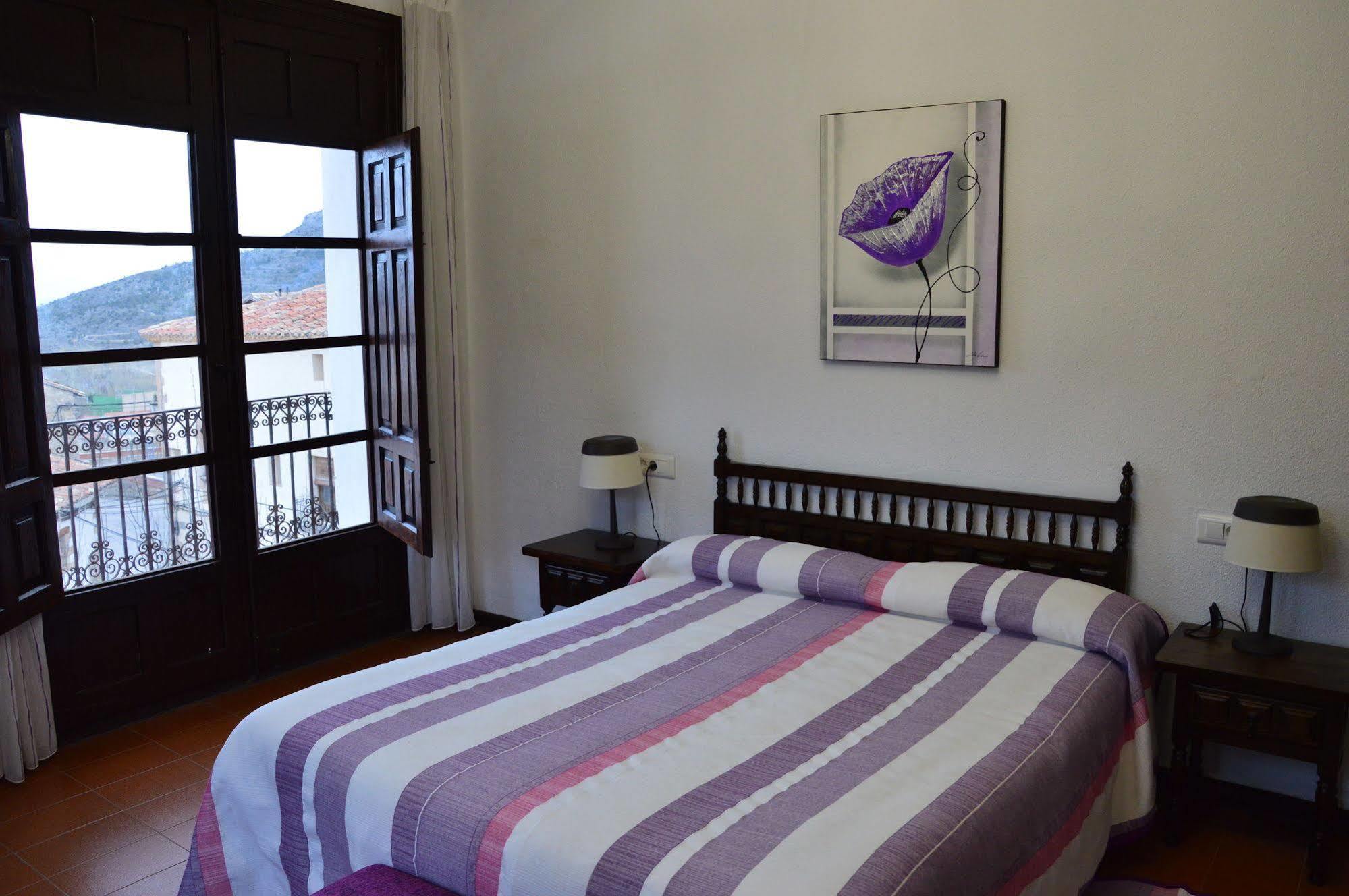 Hostal De Montana La Casa Grande Nogueruelas Buitenkant foto